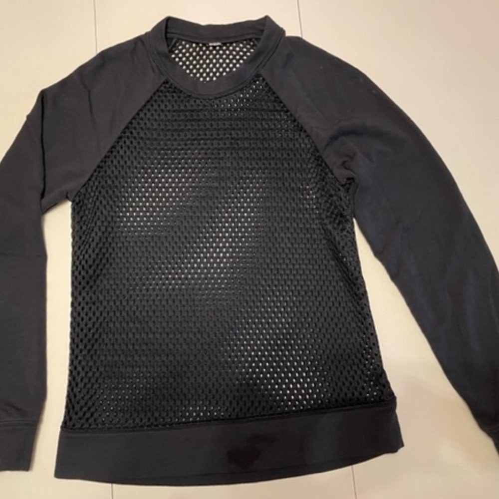 ALO Yoga Mesh Pullover Black Sweatshirt - Elemental